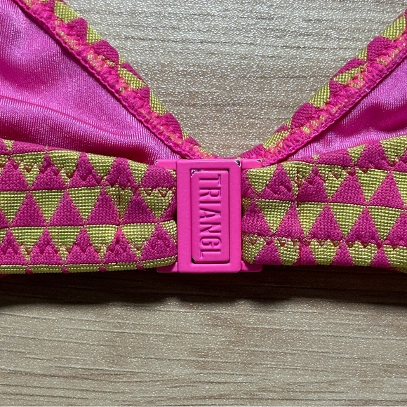 •Triangle Swimwear Cora bikini set in ursa - Picture 6 of 16